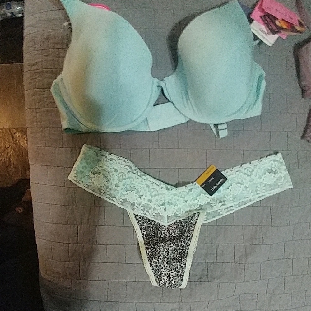 A NWT blue 36D bra with medium panty